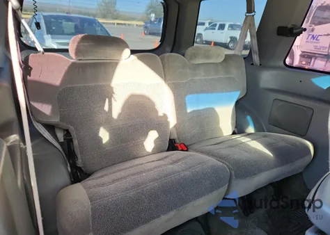 2000 Ford Explorer Sport from USA, damaged, VIN 1FMYU60EXYUA33044